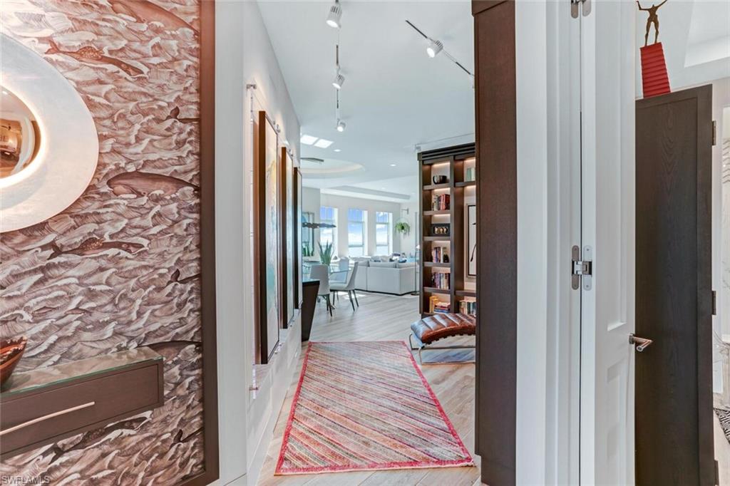 BAREFOOT BEACH CLUB - Residential Lease