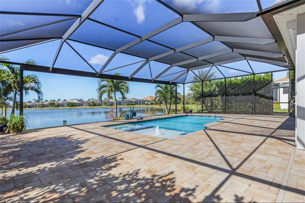SUTTON CAY - Residential