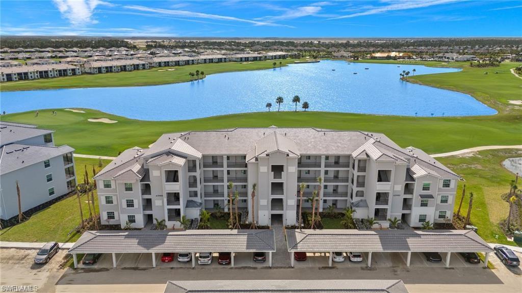 ***ANNUAL FURNISHED GOLF RENTAL*** Babcock National is a beautiful Golf & Country Club community is situated on the northeast side of
Founders Square across Lake Babcock in Babcock Ranch. This Condo is a 2 Bedroom, 2 Bathroom, on the 1st Floor with Golf Course and Lake
Views!! Open concept main living space features kitchen island, formal dining space and living area with access to the screened lanai. The golf
membership can be transferred to the tenant during their lease. Transfer fees and golf cart/green fees applicable.