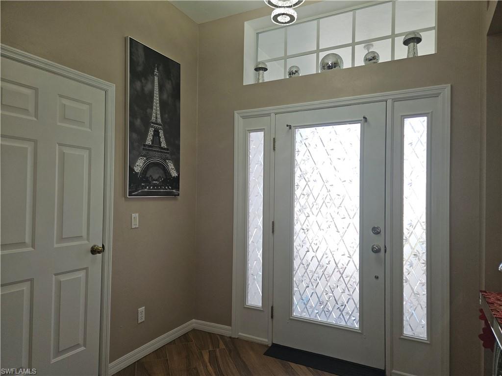 TOWN LAKES - Residential