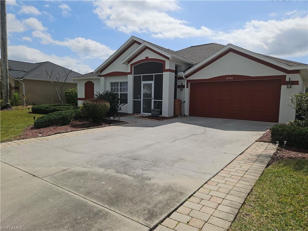 TOWN LAKES - Residential