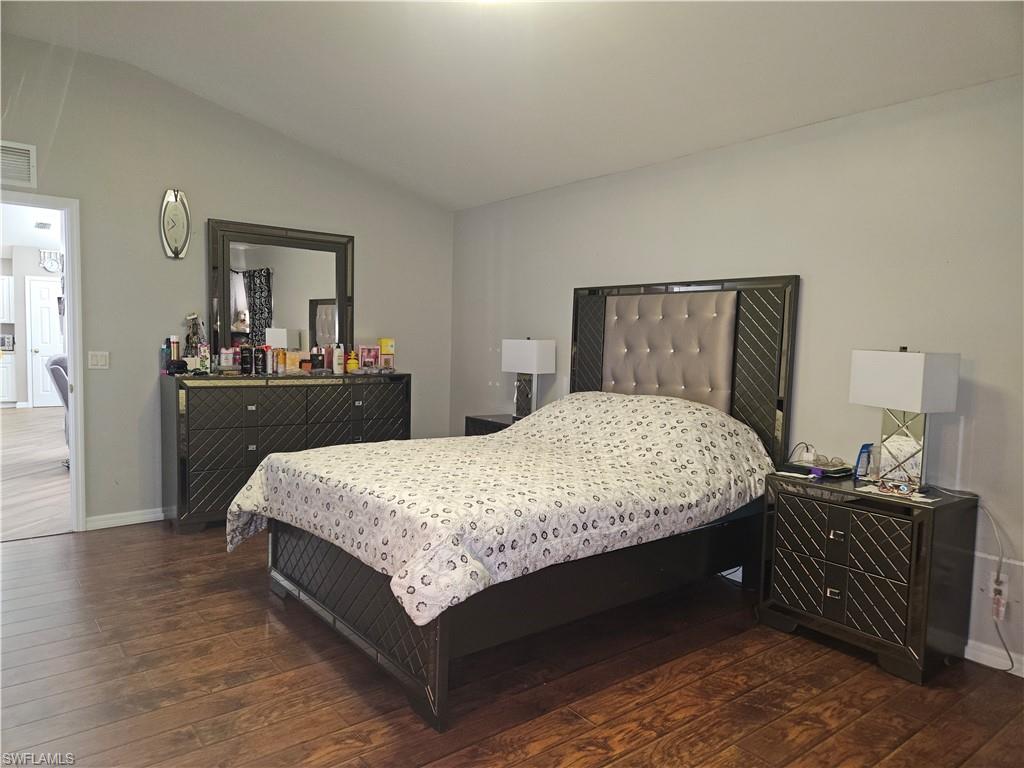 TOWN LAKES - Residential