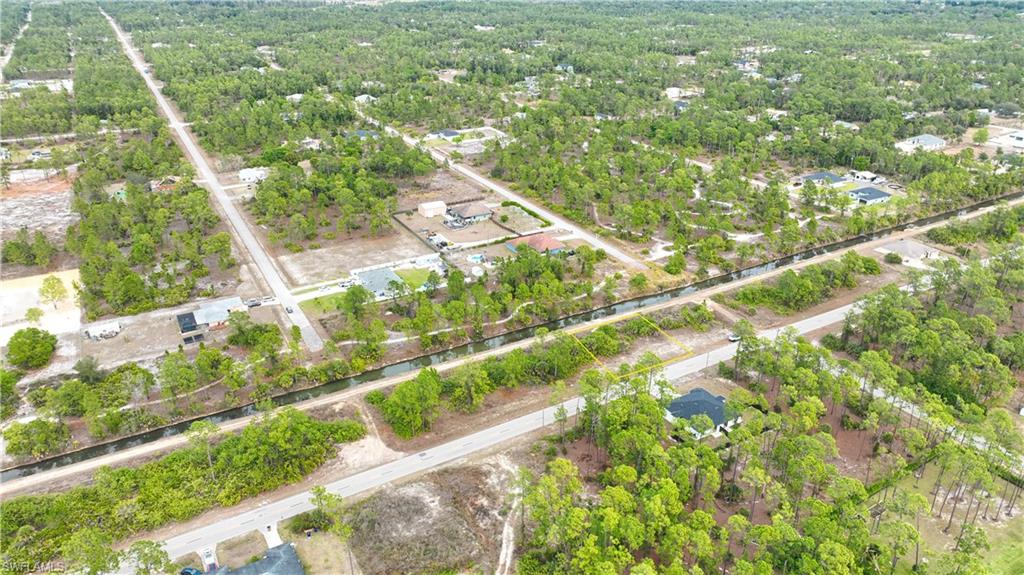 LEHIGH ACRES - Land