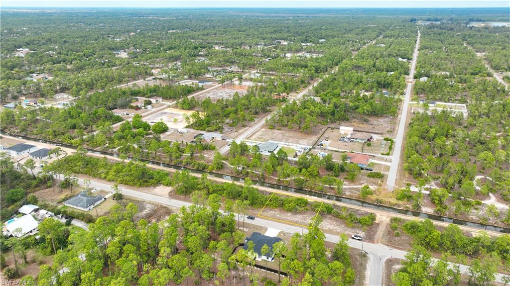 LEHIGH ACRES - Land