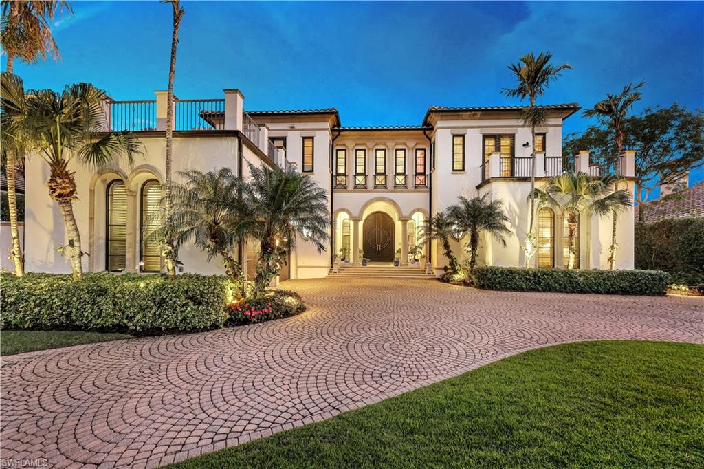 SOUTHPOINTE YACHT CLUB - Residential