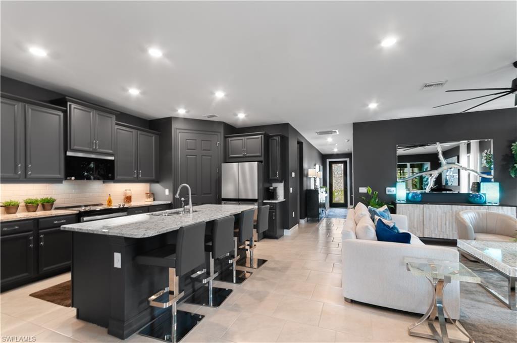 STONEWATER - Residential