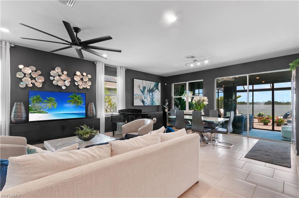 STONEWATER - Residential