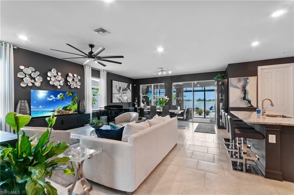 STONEWATER - Residential