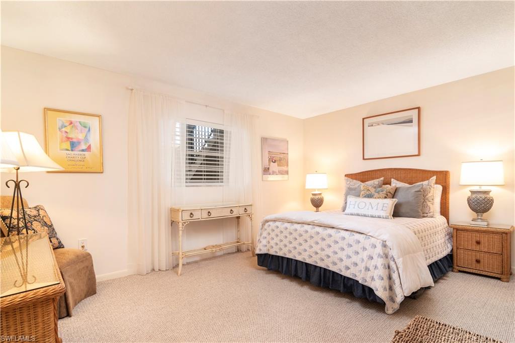 VALLEY STREAM TOWNHOUSE - Residential