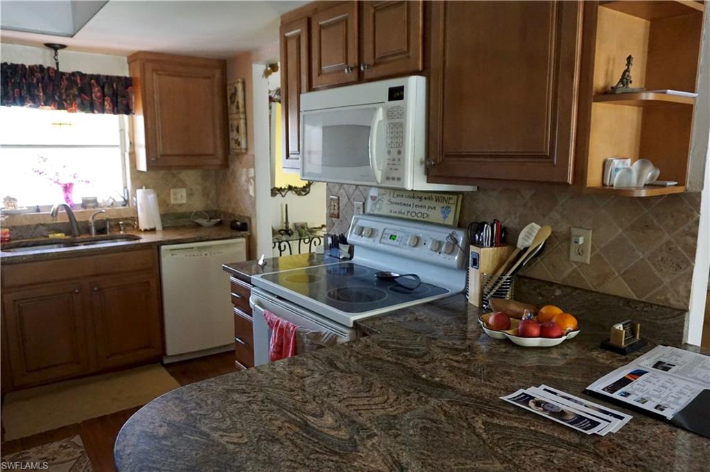 BONITA SANDS - Residential