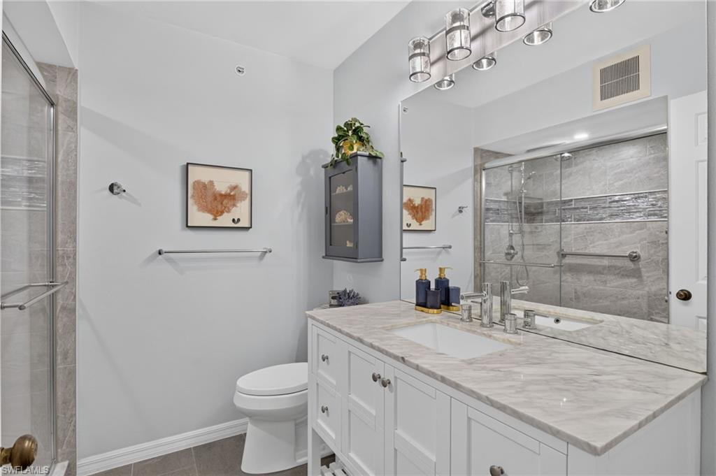 POINTE ROYALE - Residential Lease