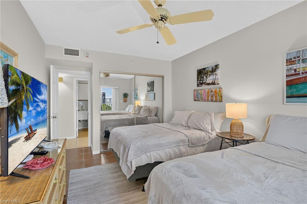 POINTE ROYALE - Residential Lease