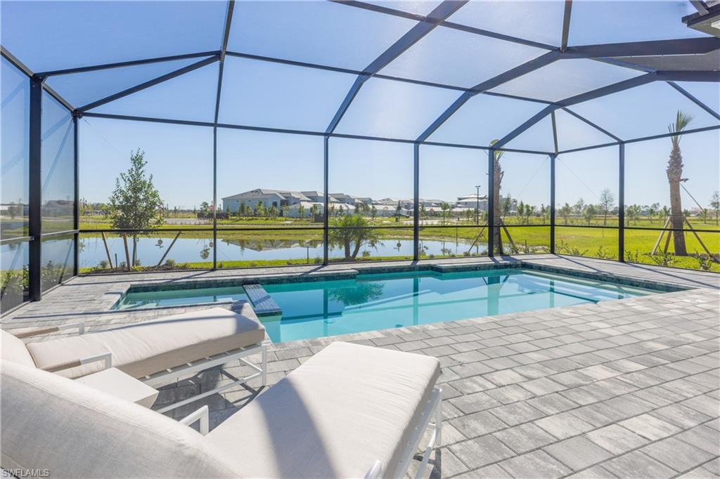 SANDY KEY - Residential