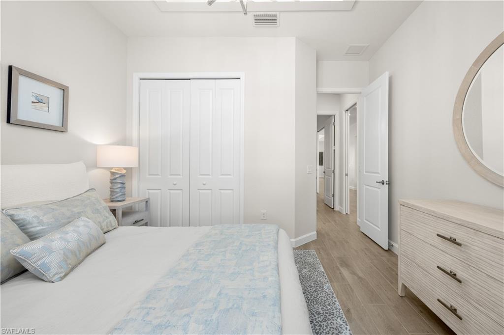 SANDY KEY - Residential