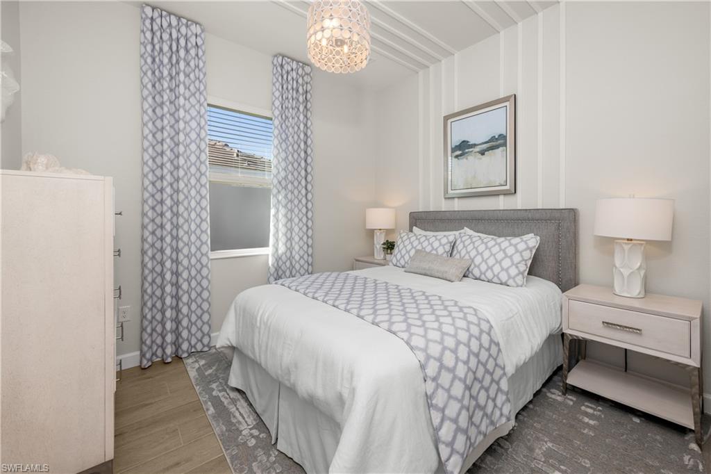 SANDY KEY - Residential
