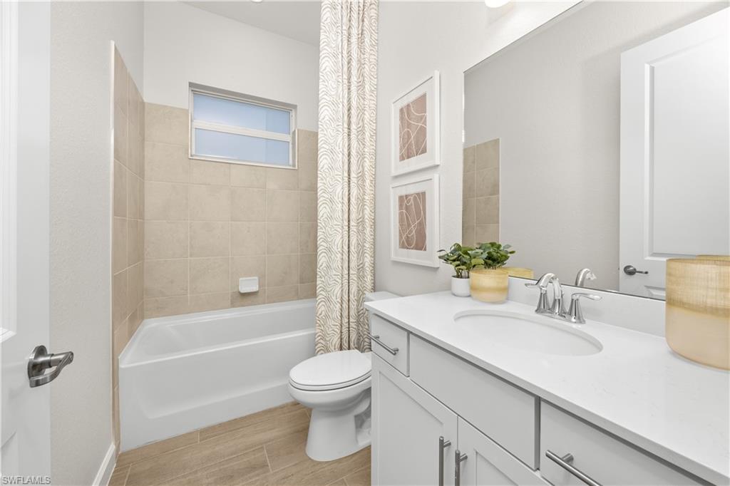 SANDY KEY - Residential