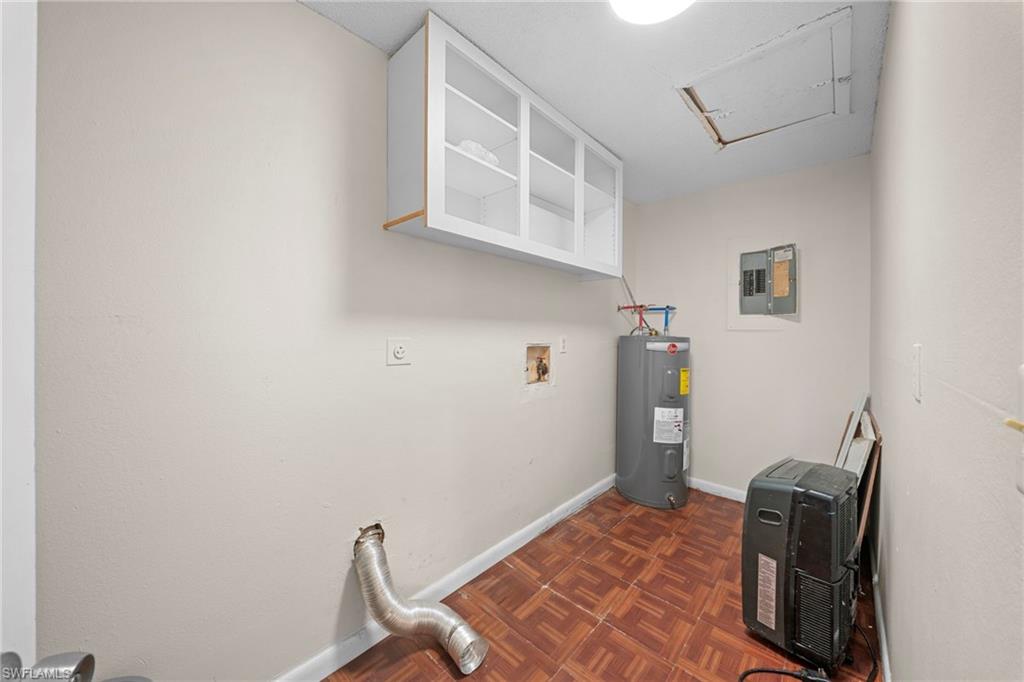 PINE MANOR - Residential Lease