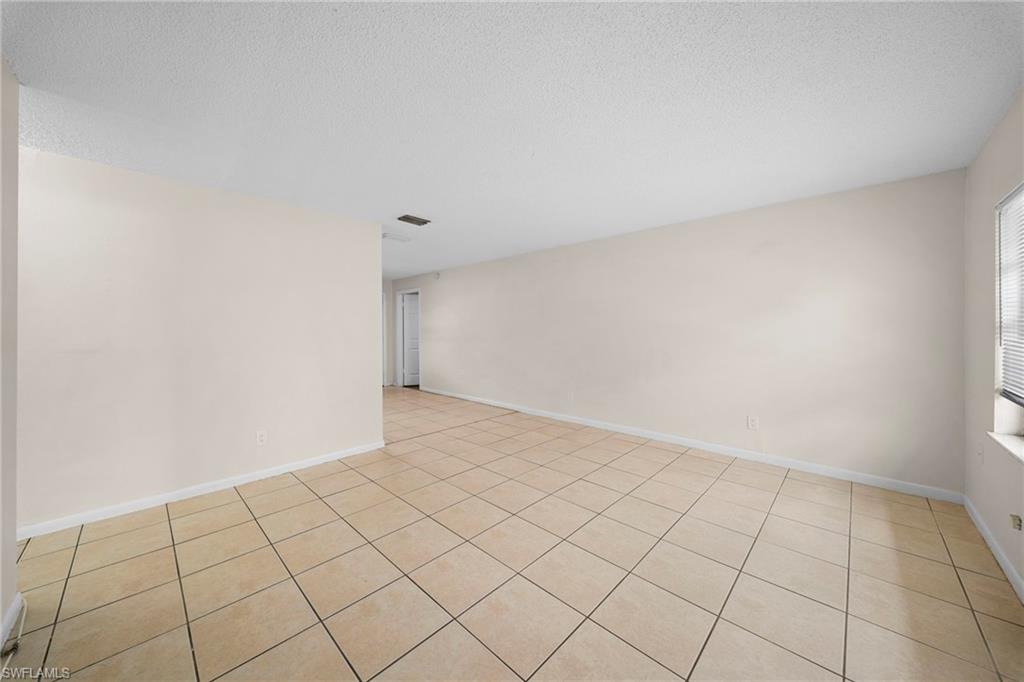 PINE MANOR - Residential Lease