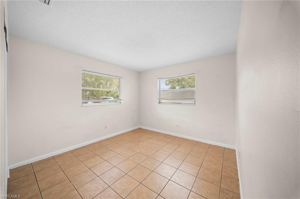PINE MANOR - Residential Lease