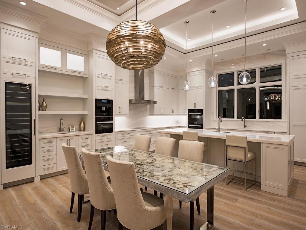 AQUALANE SHORES - Residential