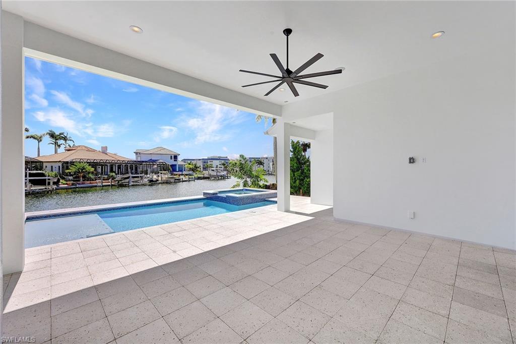 MARCO BEACH - Residential