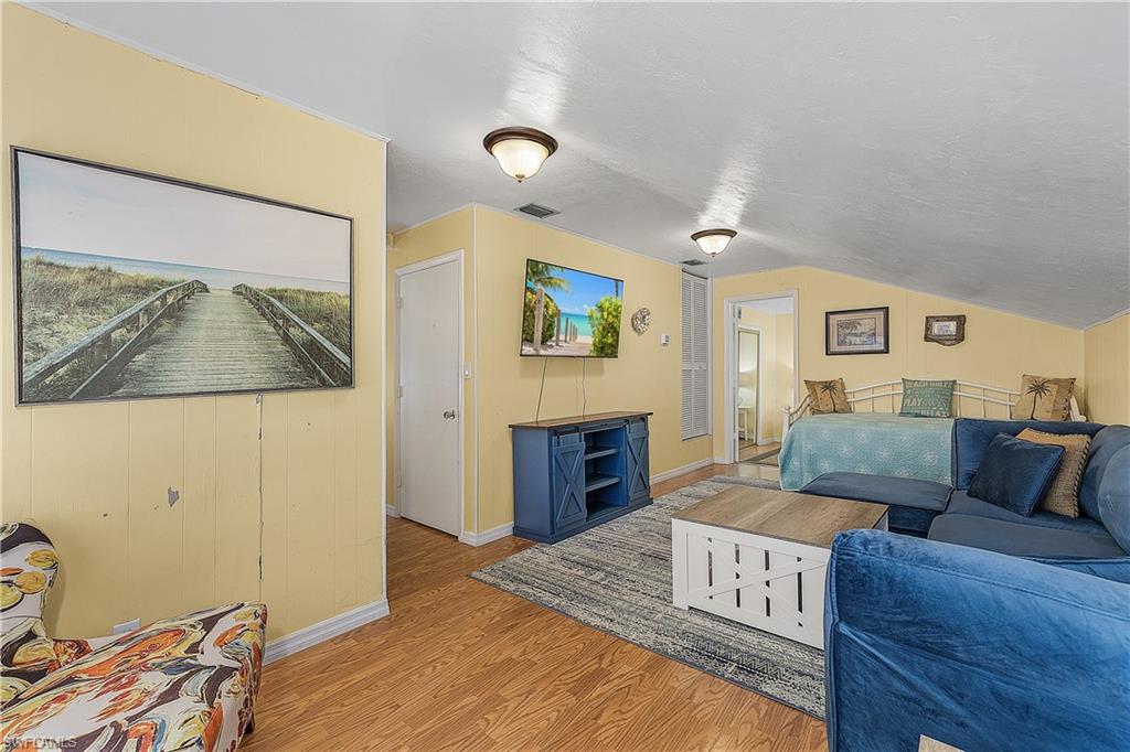 SANIBEL SURFSIDE CONDO - Residential Income