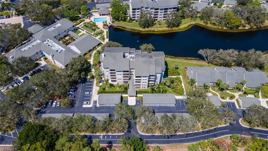 ARBOR TRACE - Residential