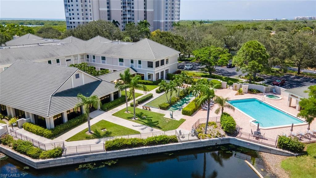ARBOR TRACE - Residential