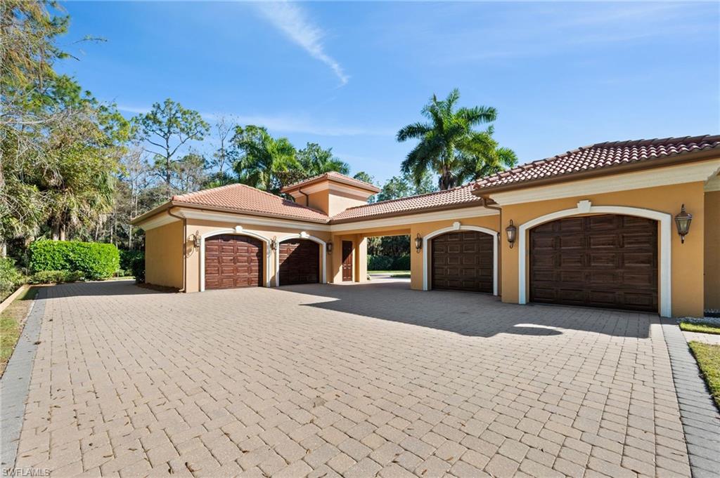 NAPLES CLUB ESTATES - Residential