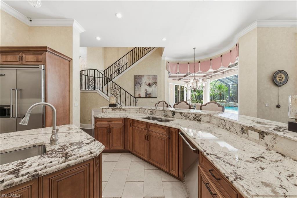 NAPLES CLUB ESTATES - Residential