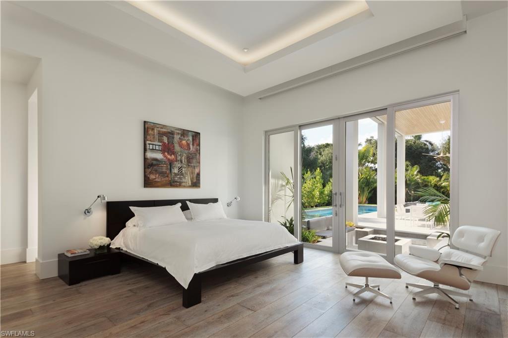 MOORINGS - Residential