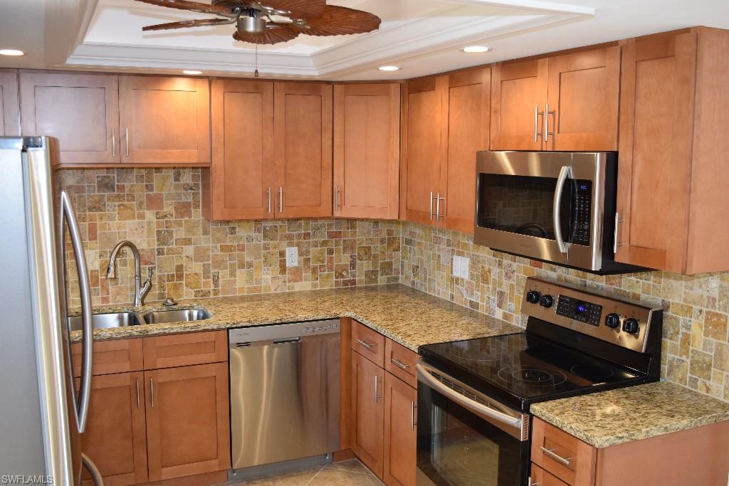 RENDEZVOUS CONDO - Residential