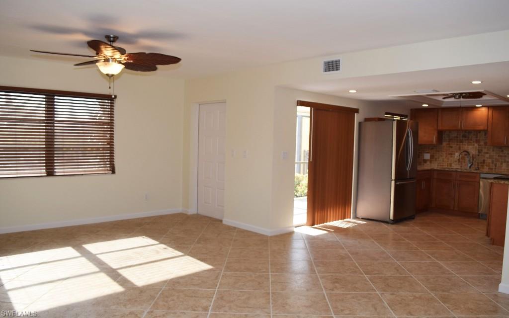 RENDEZVOUS CONDO - Residential