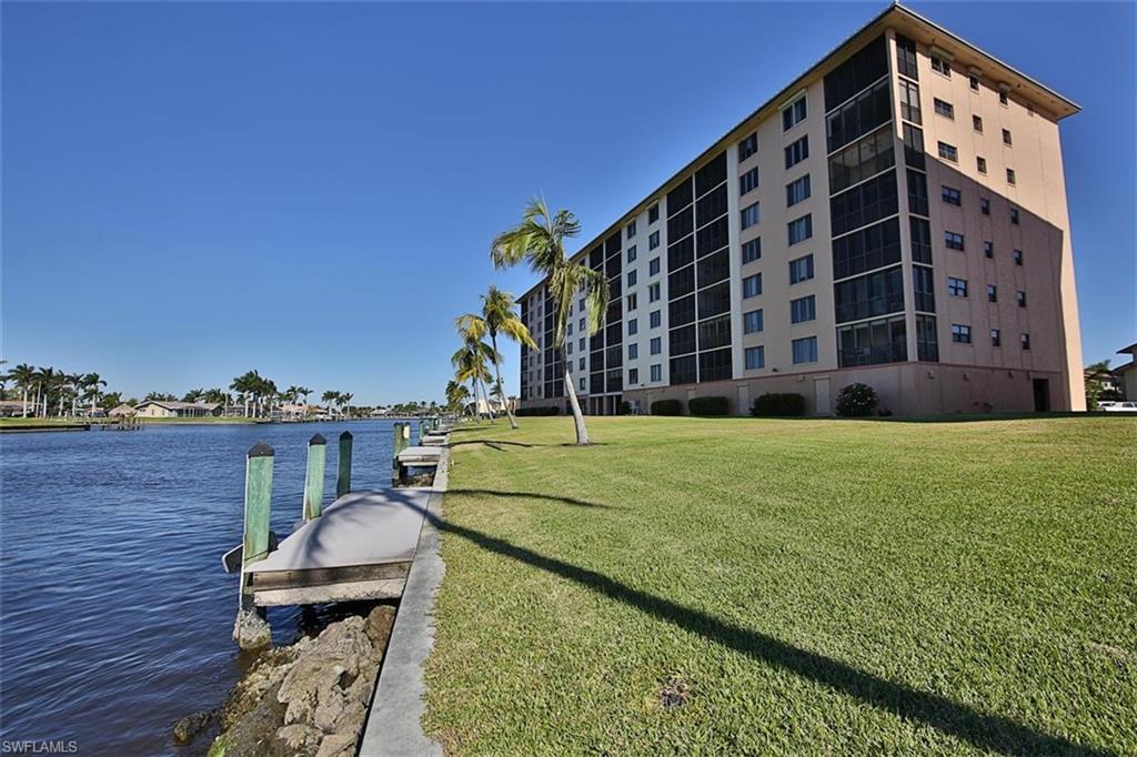 RIVER TOWERS CONDO - Residential