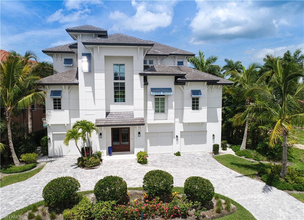CAROLANDS - Residential