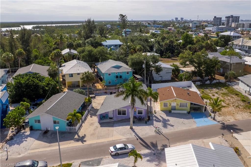 BEACH ESTATES - Residential