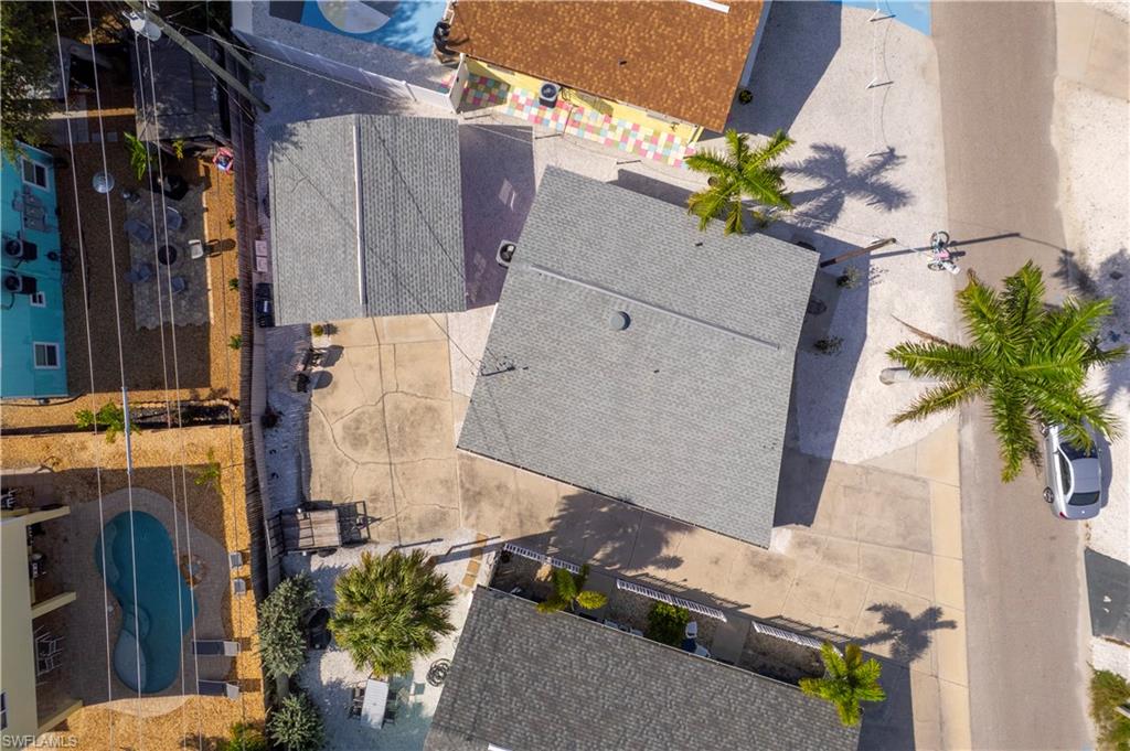 BEACH ESTATES - Residential