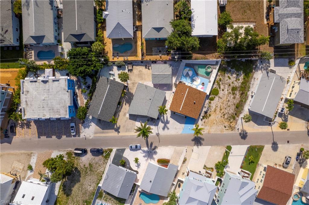 BEACH ESTATES - Residential