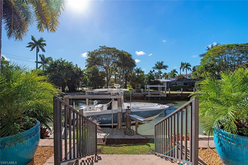 ROYAL HARBOR - Residential