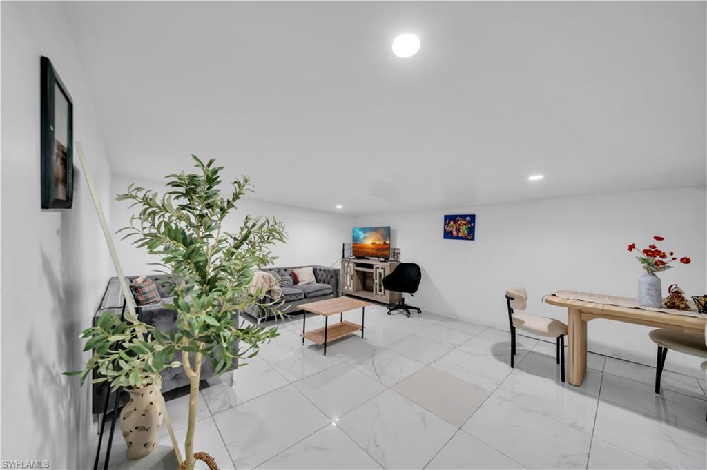 SUNCOAST ESTATES UNREC - Residential