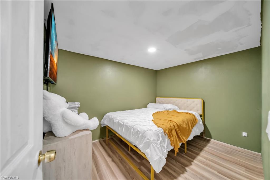 SUNCOAST ESTATES UNREC - Residential