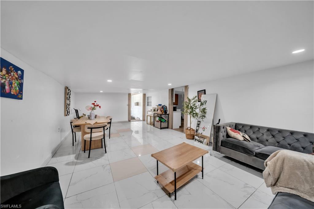 SUNCOAST ESTATES UNREC - Residential