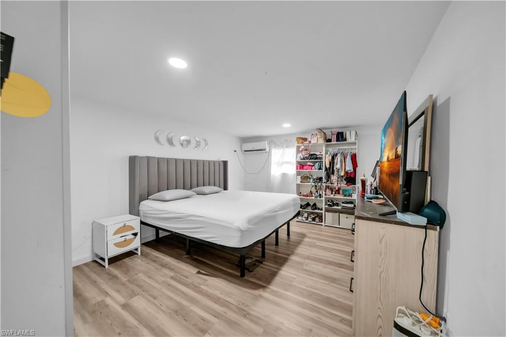 SUNCOAST ESTATES UNREC - Residential