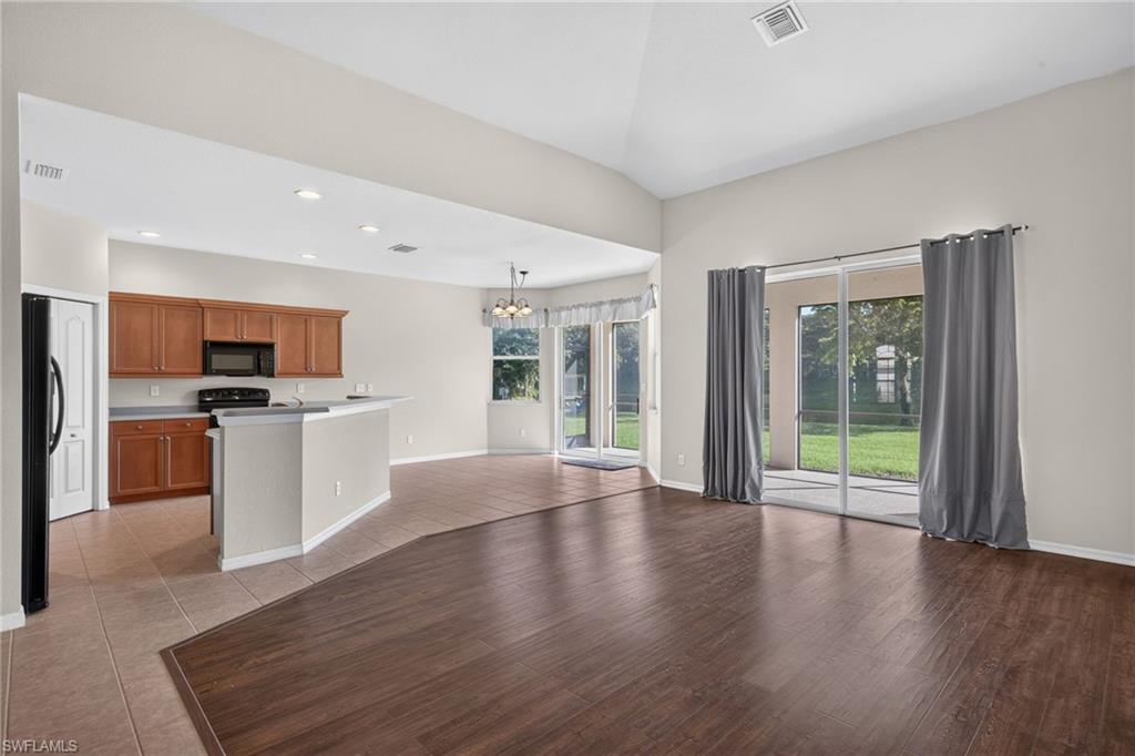 STONEYBROOK - Residential