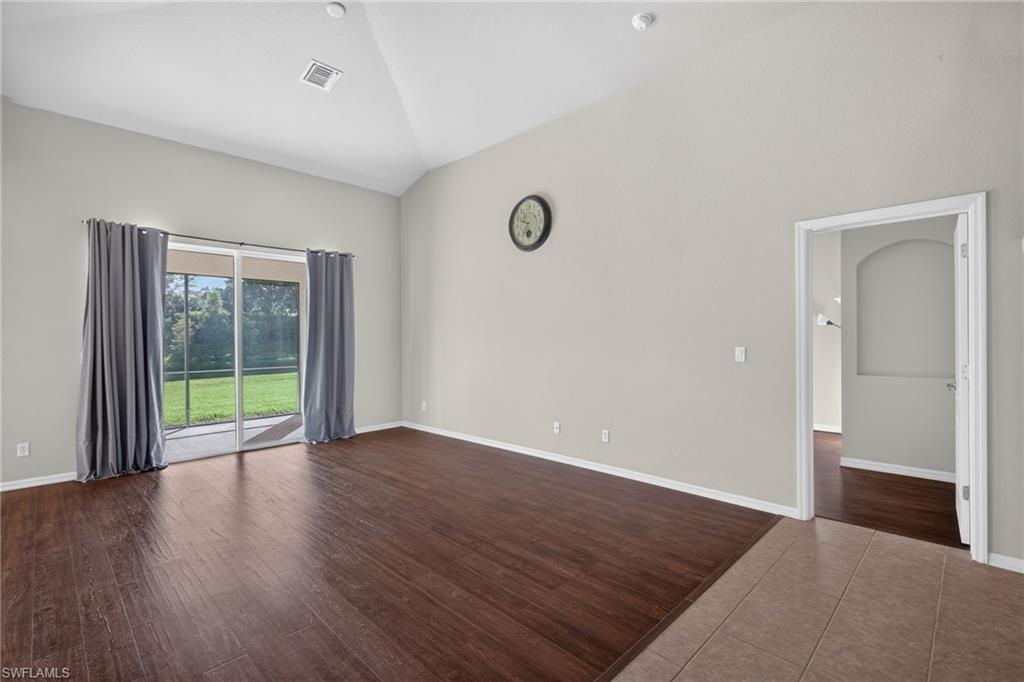 STONEYBROOK - Residential