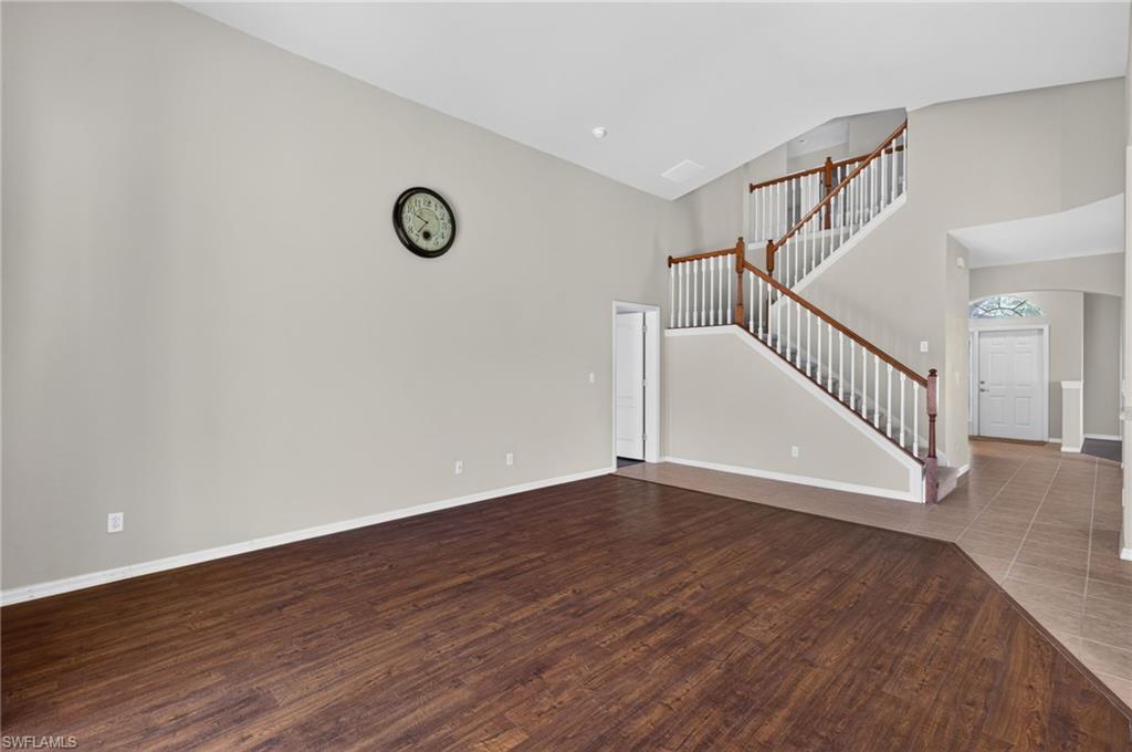 STONEYBROOK - Residential