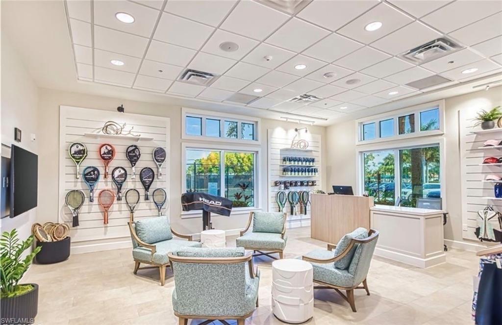 GARDEN LAKES - Residential