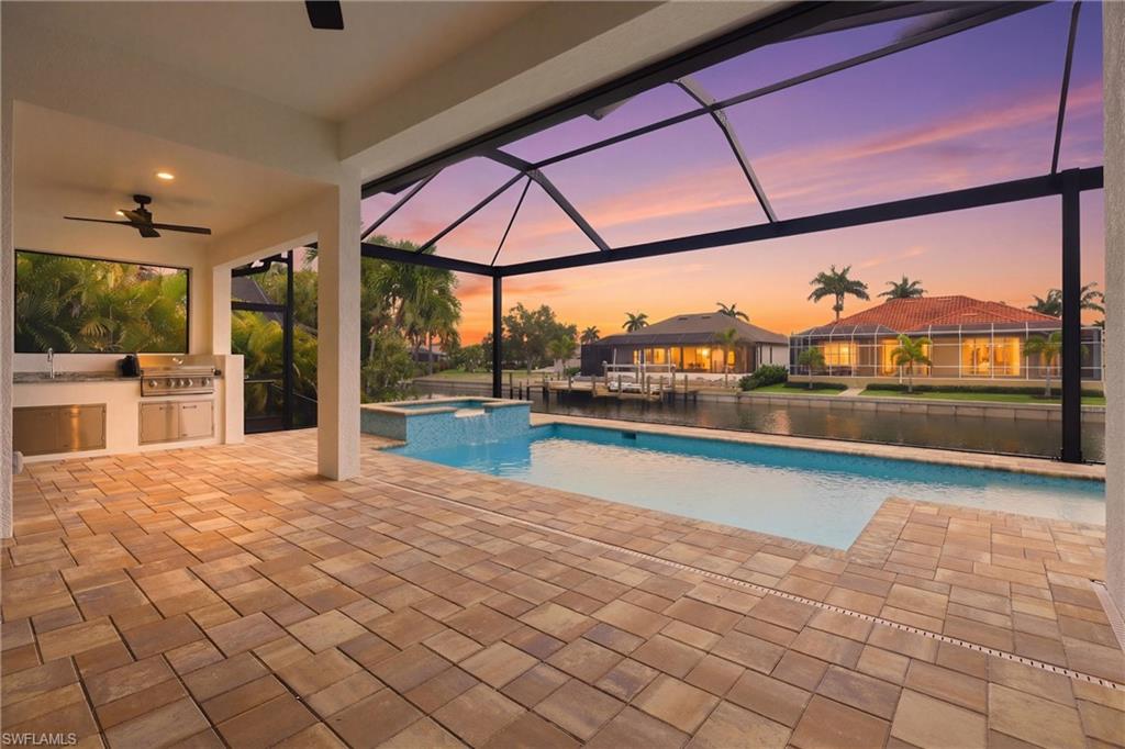 MARCO BEACH - Residential