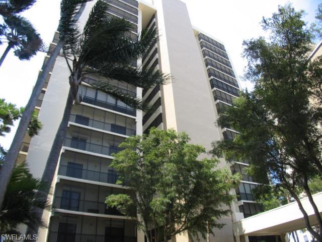 Pointe Royale is one of the original downtown Fort Myers Riverfront Condominiums. The 16 story building was constructed in 1984 and offers large units with exceptional views of the river and downtown. This unit has 3 bedrooms, 2 baths with wrap around screened balconies. All but a couple of rooms have incredible vistas. The kitchen was updated with Granite countertops, a Tray Ceiling and tile floors. It's an eat-in Kitchen with the Breakfast nook adjacent to a sliding glass door and balcony. There's a formal dining room, large living room both with views of the lanai and river. The master has 2 accesses to the balcony, walk-in Closet and the bath has been updated with a separate Shower and tub. The unit has one covered parking space, but many guest spaces exist around the building. The amenities include a waterside pool, tennis court and the new Fitness Center is very spacious and well equipped. Take a look. You'll be impressed.