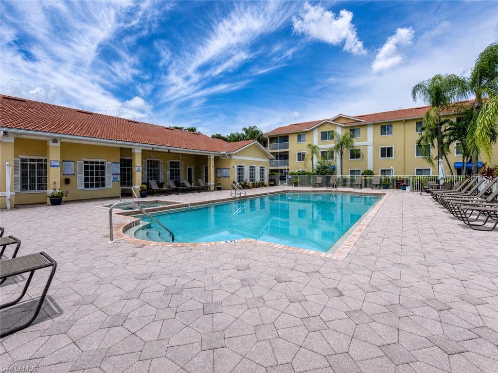 KEY ROYAL CONDOMINIUMS - Residential